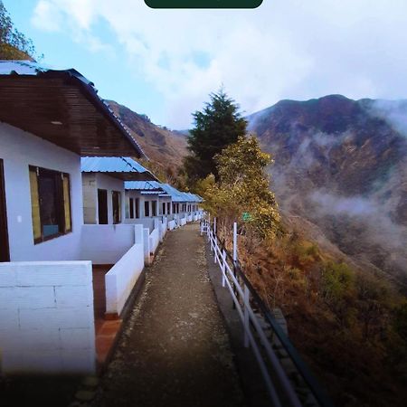 Golden Peak Resort Lakhwār Eksteriør billede