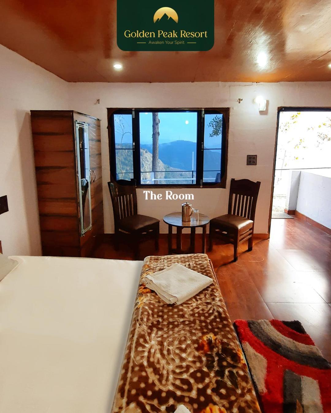 Golden Peak Resort Lakhwār Eksteriør billede